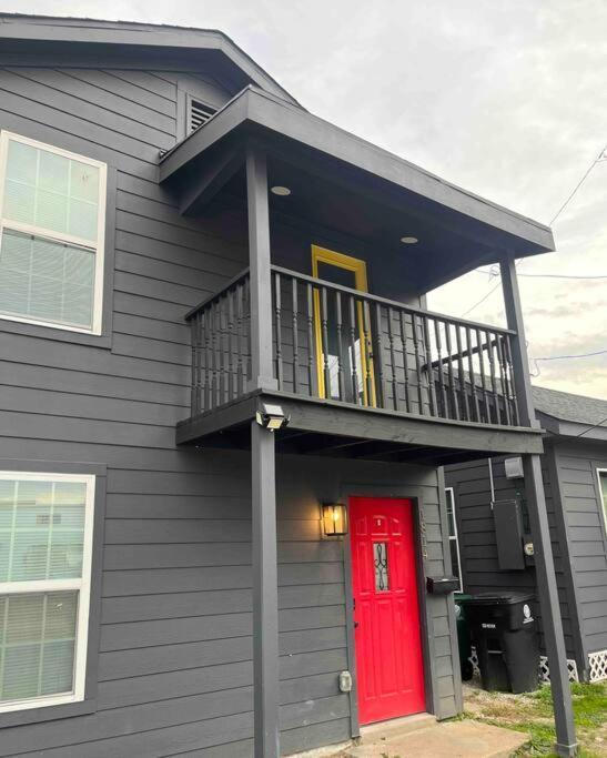 Quaint 1 Bd Close To Downtown Houston Exterior photo